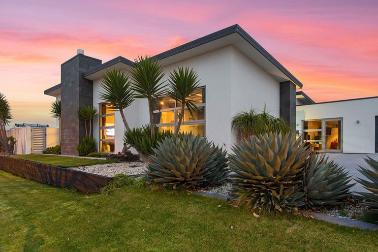 Photo of property in 1 Te Waihora Street, Pegasus, 7612