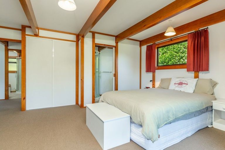 Photo of property in 1702 Queen Charlotte Drive, Linkwater, Picton, 7281