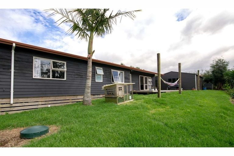 Photo of property in 15 Hoults Way, Kerikeri, 0230