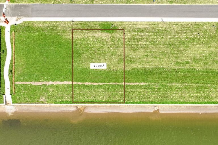 Photo of property in 23 Kahu Crescent, Whitianga, 3510