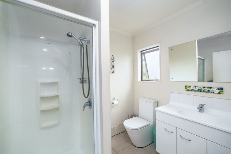 Photo of property in 2 Joan Allen Lane, Masterton, 5810