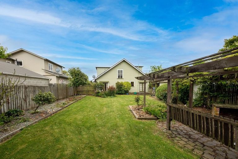 Photo of property in 49 Kilmarnock Street, Riccarton, Christchurch, 8011