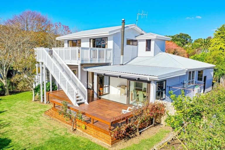 Photo of property in 32 Seaview Road, Whakatane, 3120