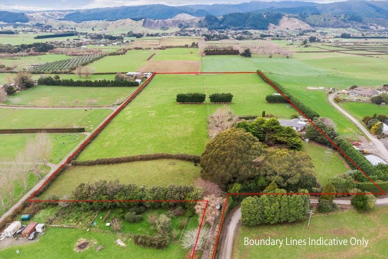 Photo of property in 55 Takapu Road, Manakau, Levin, 5573