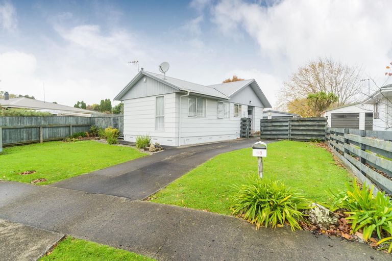 Photo of property in 68 Carter Crescent, Awapuni, Palmerston North, 4412