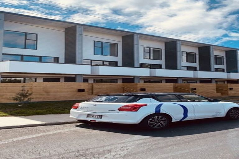 Photo of property in 1/30 Bowater Place, Manurewa, Auckland, 2102