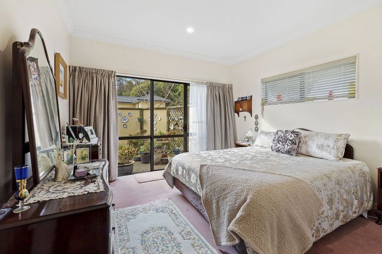 Photo of property in 8/5 Court Road, Tawa, Wellington, 5028