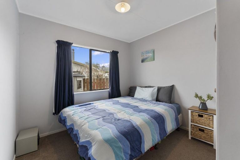 Photo of property in 9 Spackman Crescent, Paraparaumu, 5032