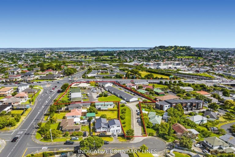 Photo of property in 308 Richardson Road, Wesley, Auckland, 1041
