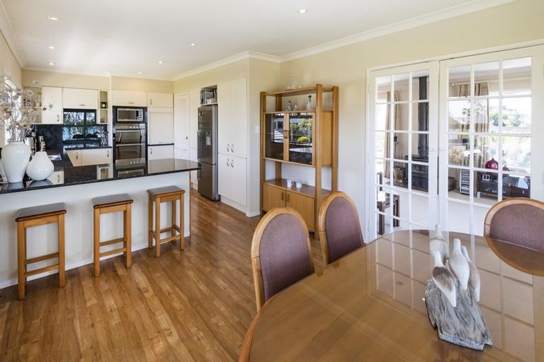 Photo of property in 40 Clovelly Road, Bucklands Beach, Auckland, 2012
