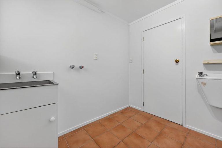 Photo of property in 3/91a Roseberry Avenue, Birkenhead, Auckland, 0626