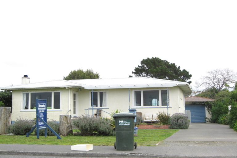 Photo of property in 130 Beach Road, Haumoana, 4102