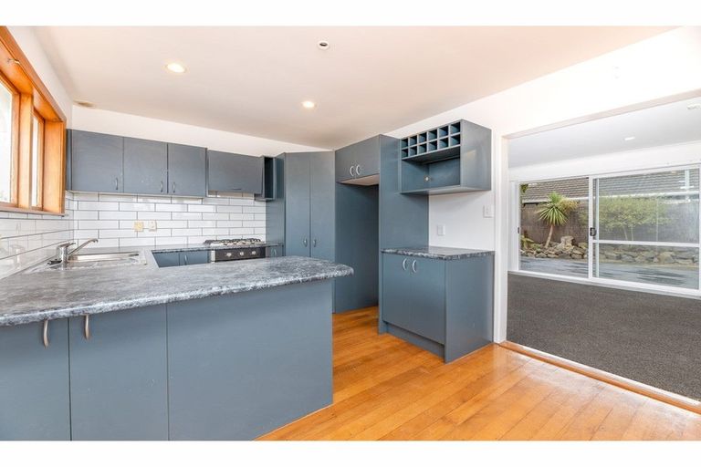 Photo of property in 189 Burwood Road, Burwood, Christchurch, 8083