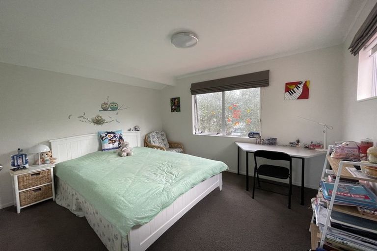 Photo of property in 2/33 Harley Road, Takapuna, Auckland, 0622