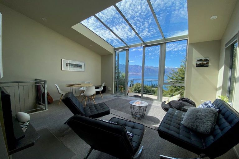 Photo of property in 7c Strawberry Lane, Fernhill, Queenstown, 9300