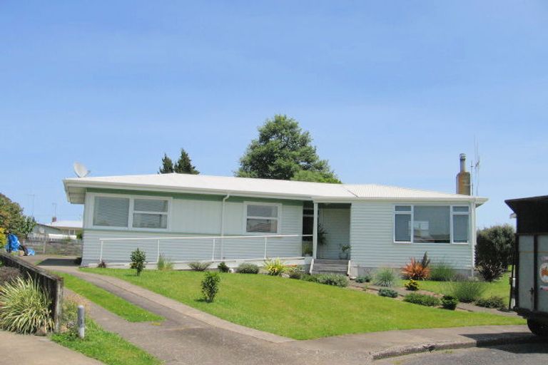 Photo of property in 8 Mace Crescent, Otorohanga, 3900