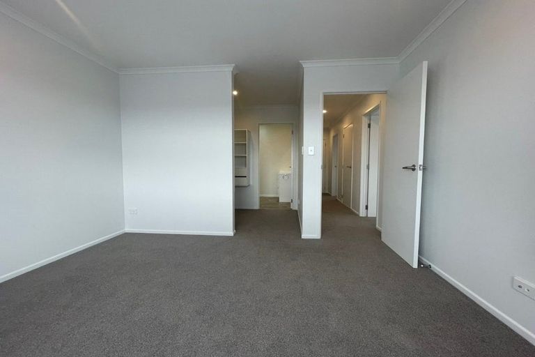Photo of property in 51 Verran Road, Birkenhead, Auckland, 0626