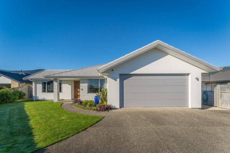 Photo of property in 11 Joyce Place, Richmond, 7020