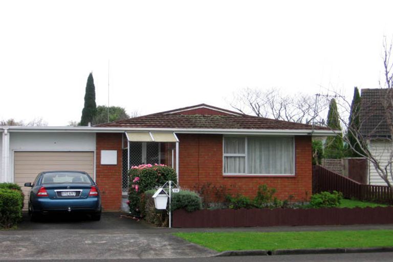 Photo of property in 24 Rugby Street, Awapuni, Palmerston North, 4412