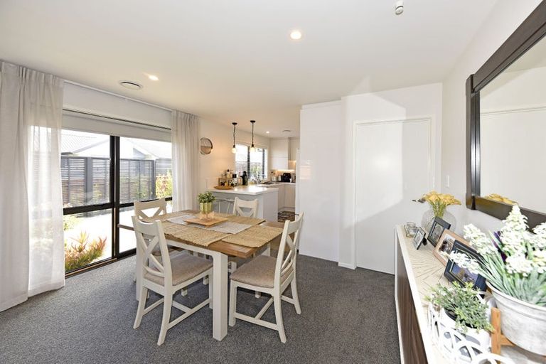 Photo of property in 19 Arabella Crescent, Yaldhurst, Christchurch, 8042