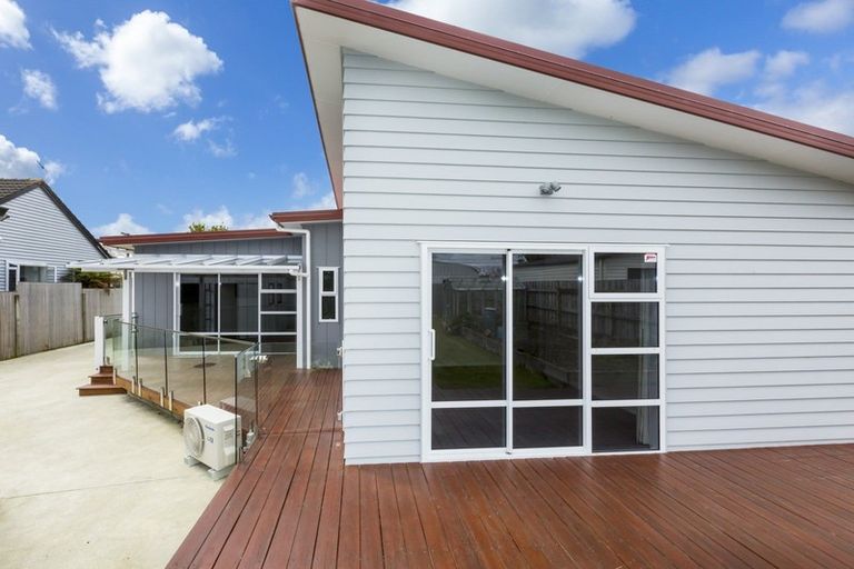 Photo of property in 18 Robertson Street, Elderslea, Upper Hutt, 5018