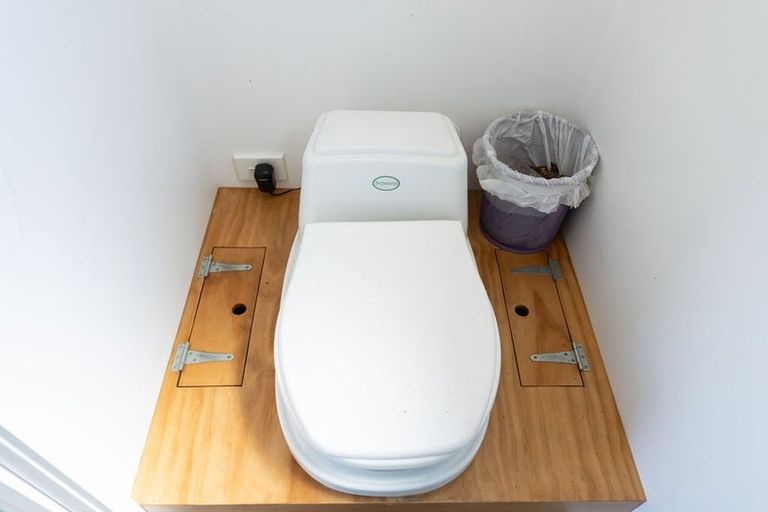 Photo of property in 54 Rotomanu Rise, Western Lake, Featherston, 5773