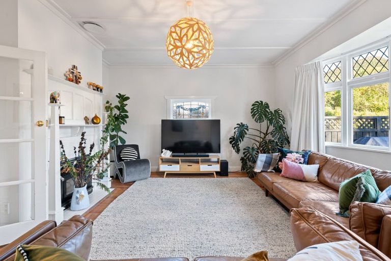 Photo of property in 2 Karamu Street, Ngaio, Wellington, 6035