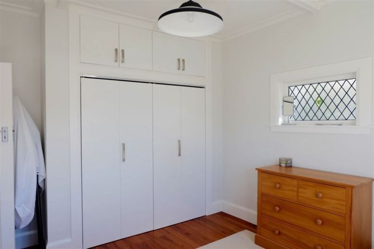 Photo of property in 44a Jellicoe Street, Greytown, 5712