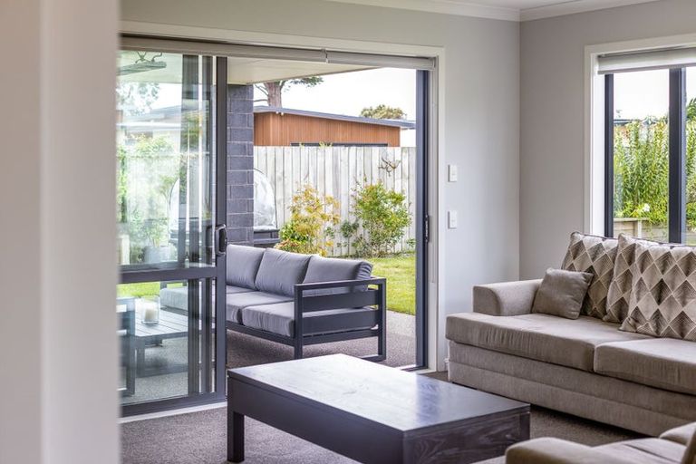 Photo of property in 9 Christow Court, Paraparaumu, 5032