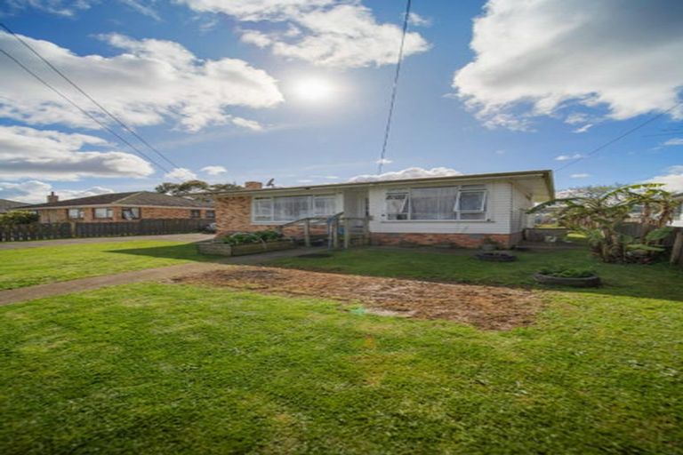 Photo of property in 13 Tyrone Street, Otara, Auckland, 2023