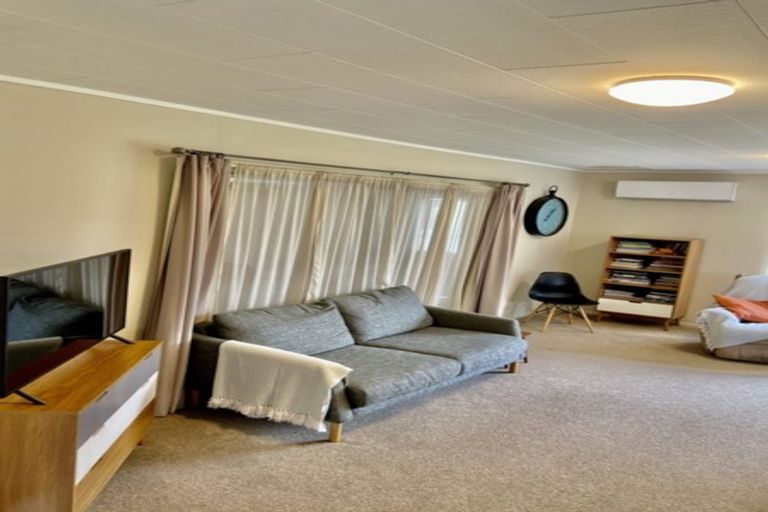 Photo of property in 43 Dickens Street, Owhata, Rotorua, 3010