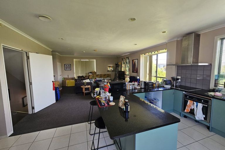 Photo of property in Tuscany Towers, 84/1 Ambrico Place, New Lynn, Auckland, 0600