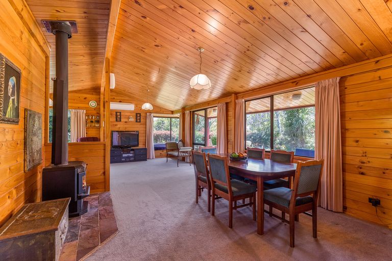 Photo of property in 585 Hamurana Road, Hamurana, Rotorua, 3097