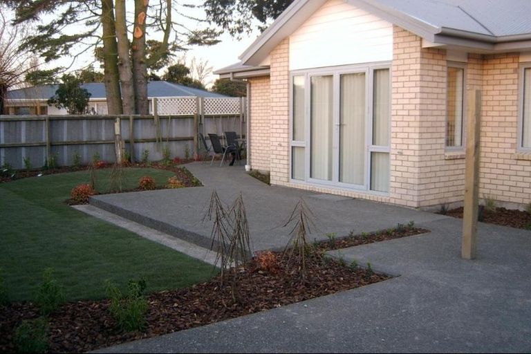 Photo of property in 16a Epsom Road, Sockburn, Christchurch, 8042