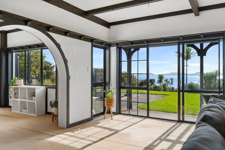 Photo of property in 1052 Cove Road, Langs Beach, Waipu, 0582