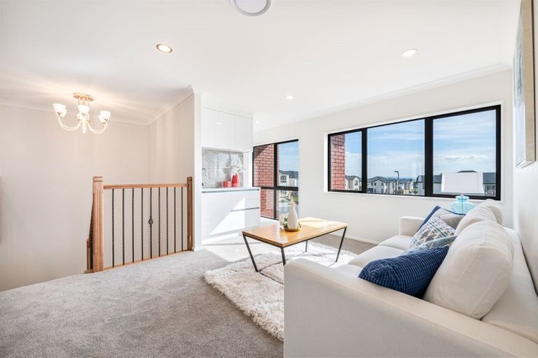 Photo of property in 66 Tir Conaill Avenue, Flat Bush, Auckland, 2019