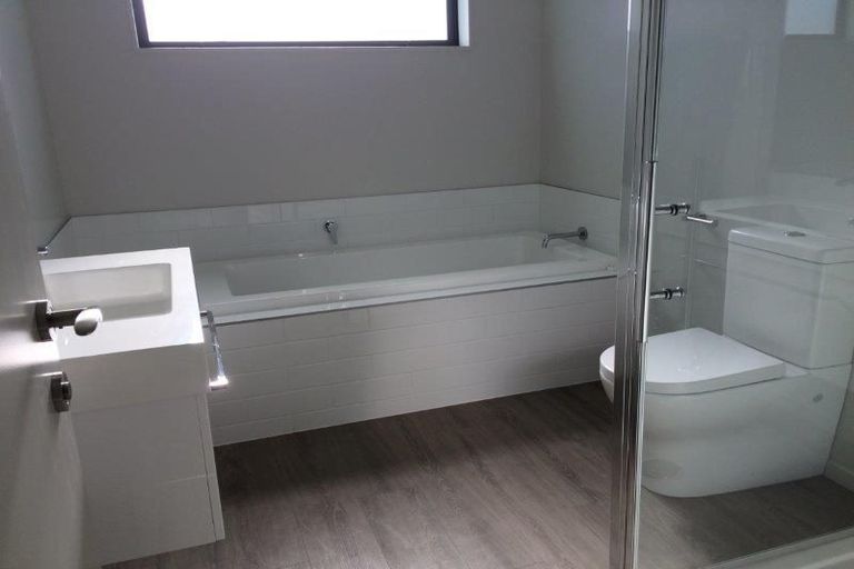 Photo of property in 4 Mount Burke Street, Wanaka, 9305