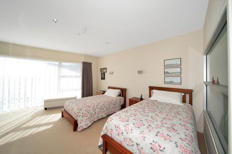 Photo of property in Quarterdeck, 5/4 Buller Street, New Plymouth, 4310