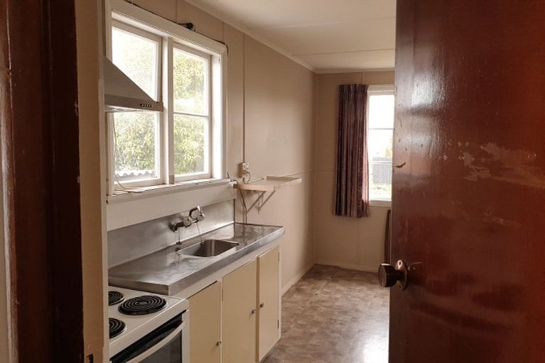 Photo of property in 4 Primrose Street, Northcote, Christchurch, 8052