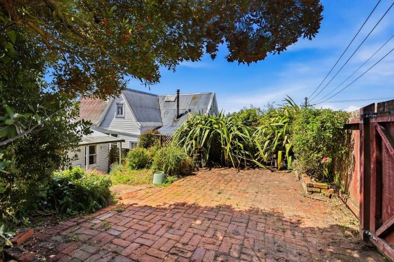 Photo of property in 44 Meadow Street, Mornington, Dunedin, 9011