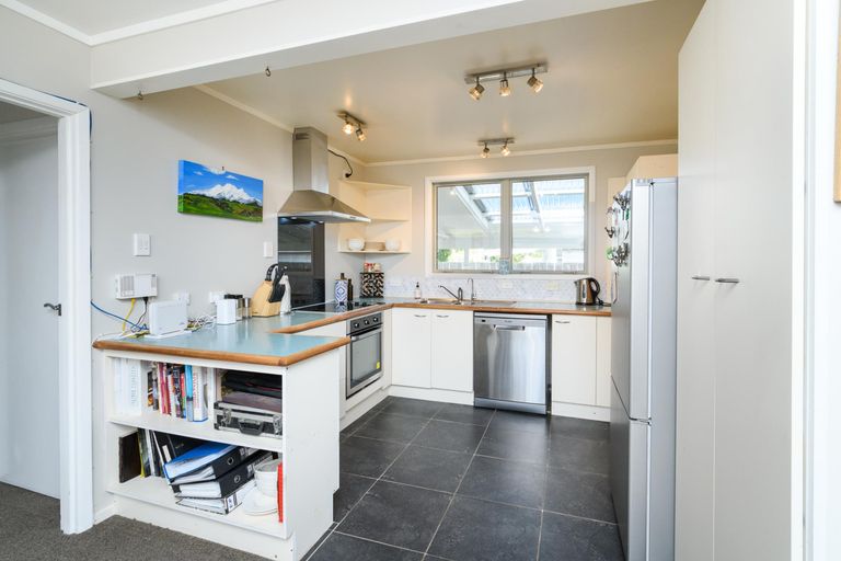 Photo of property in 29 Cavendish Crescent, Awapuni, Palmerston North, 4412