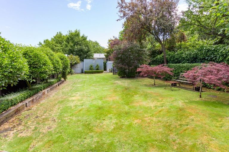 Photo of property in 135 Springfield Road, St Albans, Christchurch, 8014