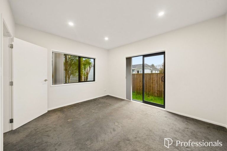 Photo of property in 15a Burden Avenue, Wainuiomata, Lower Hutt, 5014