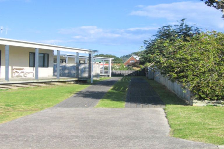 Photo of property in 104b Linton Crescent, Whangamata, 3620