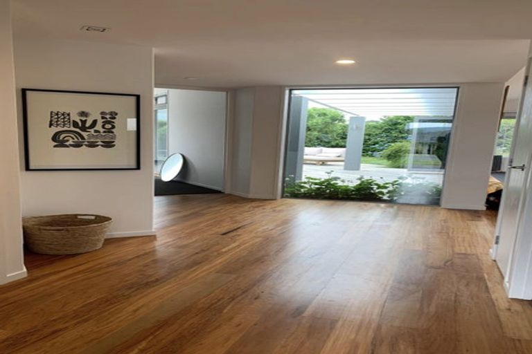 Photo of property in 26 Montgomery Crescent, Kinloch, Taupo, 3377