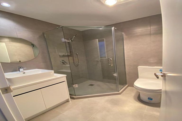 Photo of property in 18 Bei Road, Papakura, 2110