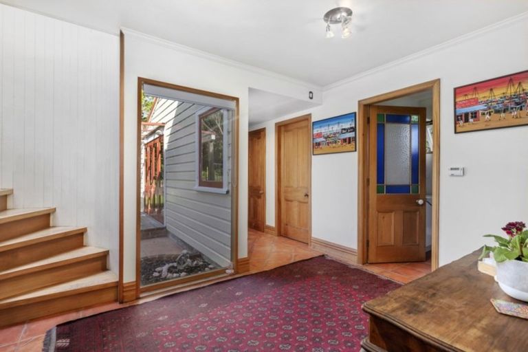 Photo of property in 64 Ferry Road, Days Bay, Lower Hutt, 5013
