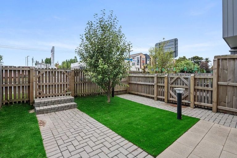 Photo of property in 96e Walmsley Road, Favona, Auckland, 2024