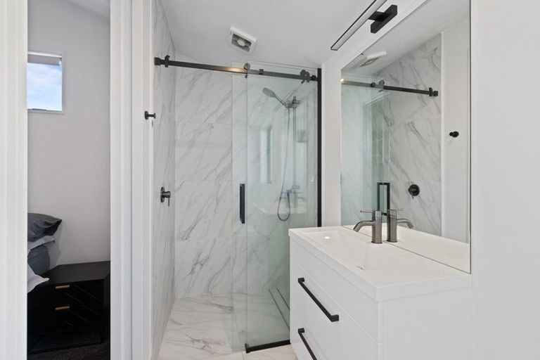 Photo of property in 144a Bishop Street, St Albans, Christchurch, 8014