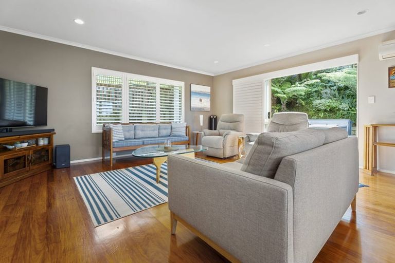 Photo of property in 12a Danbury Drive, Torbay, Auckland, 0630